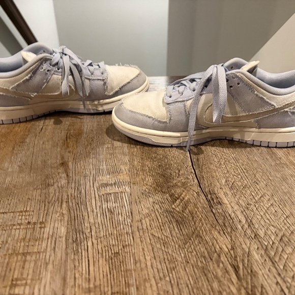 Nike Dunk Low - Picture 4 of 6